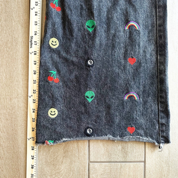 Dressed in LALA Black Wide Leg Jeans with Colorful Embroidery - Picture 11 of 12
